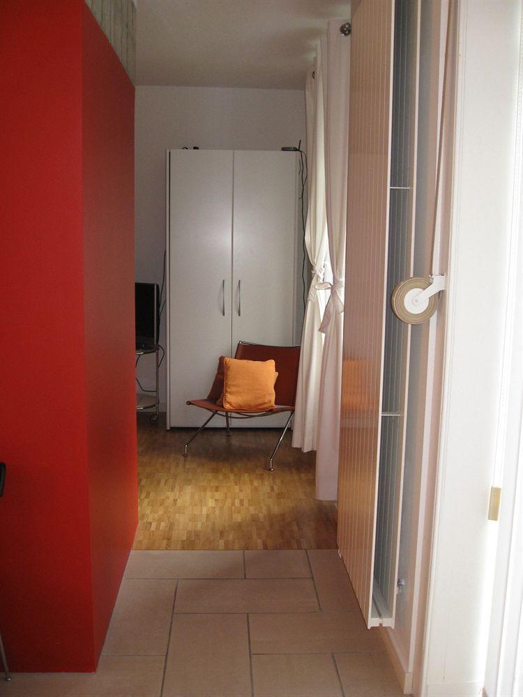 Unique Serviced Living @ Airport Line Basilea Esterno foto