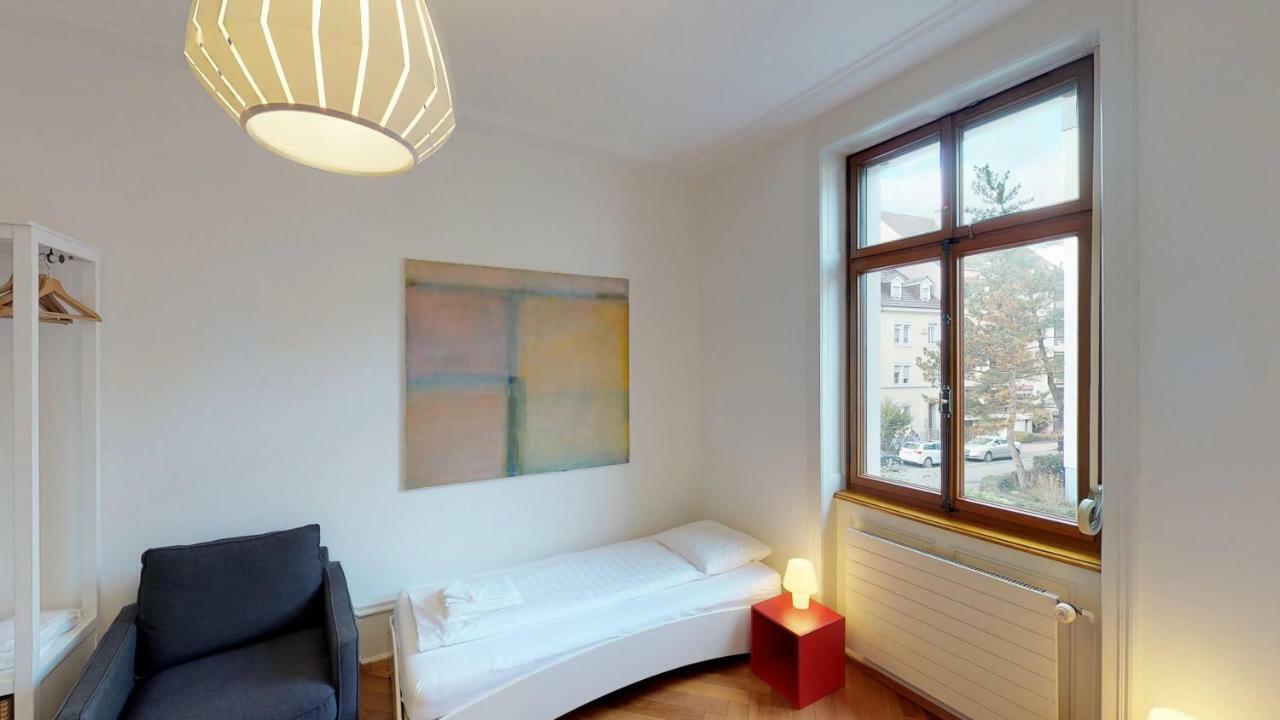 Unique Serviced Living @ Airport Line Basilea Esterno foto